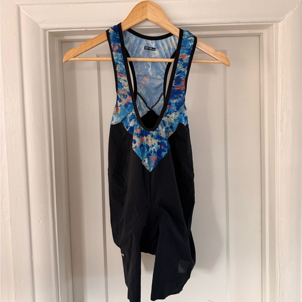 Machines for Freedom everyday bib short